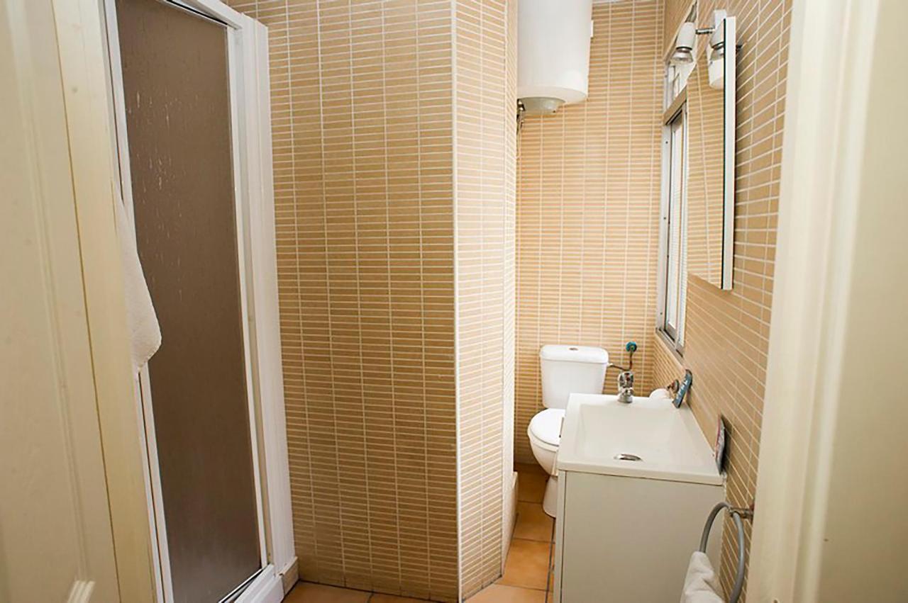 טלברה דה לה ריינה Hostal Velarde מראה חיצוני תמונה